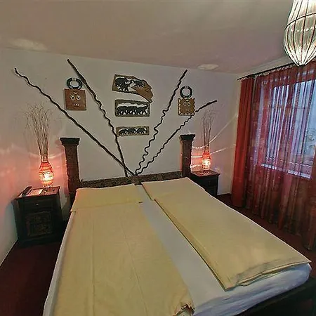 Mama Muh Self-check-in