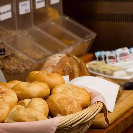 Mama Muh Self-check-in 2* Лінц