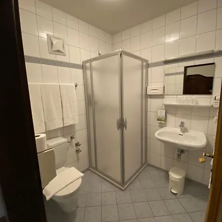 Готель Mama Muh Self-check-in 2*