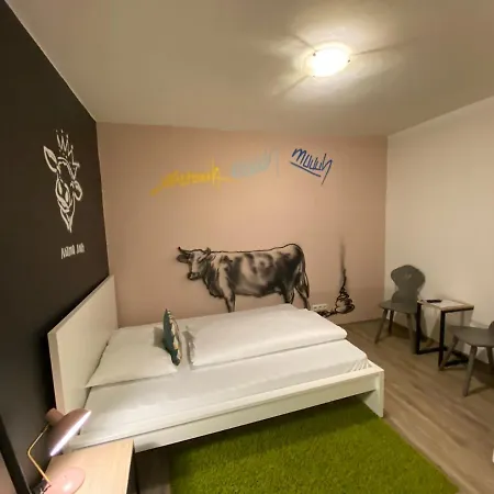 Mama Muh Self-check-in Hotel 2*