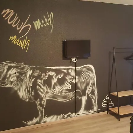 Готель Mama Muh Self-check-in Лінц