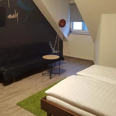 Mama Muh Self-check-in Готель 2*