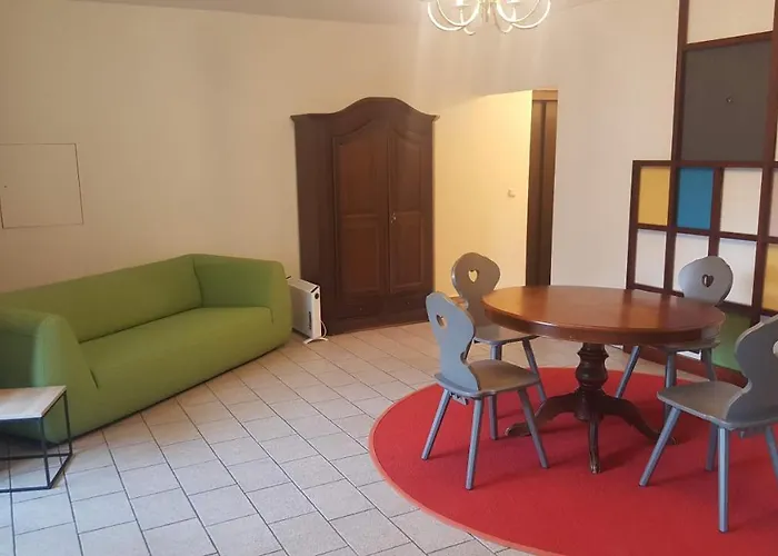 Mama Muh Self-check-in